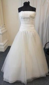oxfam wedding dress.png